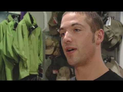 Mink Goes Mall Shopping!
